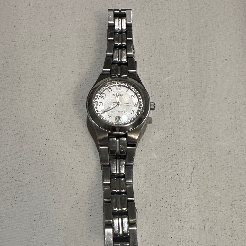 Fossil Women's Silver Watch with White Dial